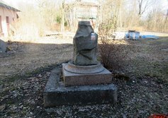 Памятник Героям-красногвардейцам в Троицкой пустыне