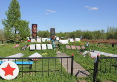 Братская могила советских воинов на окраине Путилово