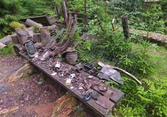 Памятник Юлле Пантелею и музей ингерманландского быта