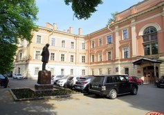 Памятник С. П. Боткину в Санкт-Петербурге