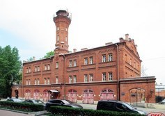 Главное здание с каланчой Петровской пожарной части