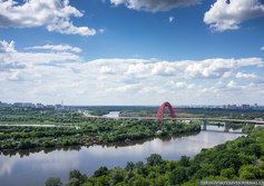 Живописный мост в Москве