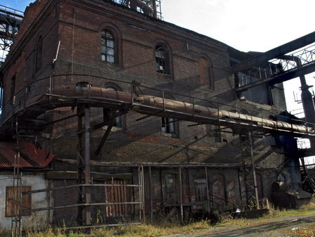 Староуткинский железоделательный завод, руины.