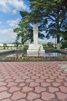 Памятник работникам милиции, погибшим при обороне Севастополя в 1941-1942 гг.