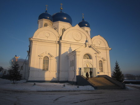 Свято-Боголюбовский монастырь