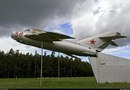 Обелиск "МиГ-17"