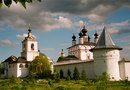 Троицкий-Белопесоцкий монастырь