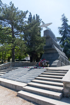Памятник Героям-летчикам 8-й воздушной армии