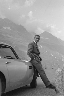 Дизайн 007: 50 лет стилю Джеймса Бонда