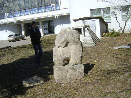 каменная скульптура