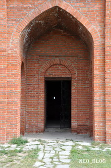 Мавзолей Кесене (башня Тамерлана)