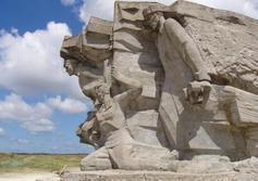 Памятник партизанам Аджимушкайских каменоломен
