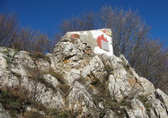 Памятник партизанской заставе, стоявшей насмерть, на г. Караул-Тепе