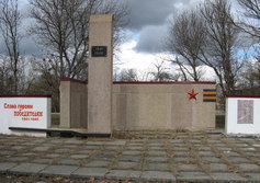 Памятник воинам-односельчанам Чернополья