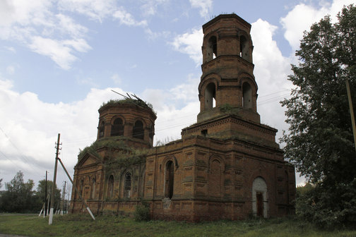 Церковь иконы Божией Матери "Знамение" в селе Еманча Первая