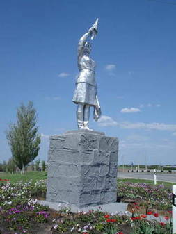 Памятник регулировщице Марусе, Матвеево-Курганский район Ростовская область