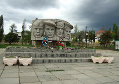 Памятник участникам Керченско-Феодосийского десанта в Коктебеле