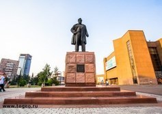 Памятник Виктору Астафьеву