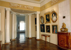 Выставочный зал Калужского областного музея изобразительных искусств