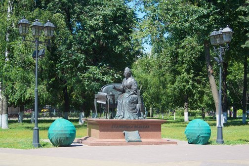 Памятник Екатерине Великой