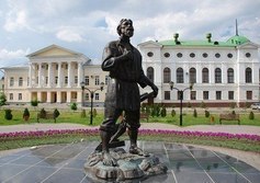 Памятник русскому мужику