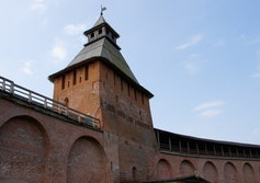 Спасская башня Новгородского Кремля