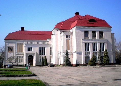Областной историко-художественный музей