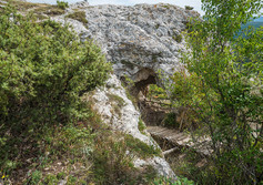 Пещера с часовней в 5 ярусе монастыря Челтер-Мармара