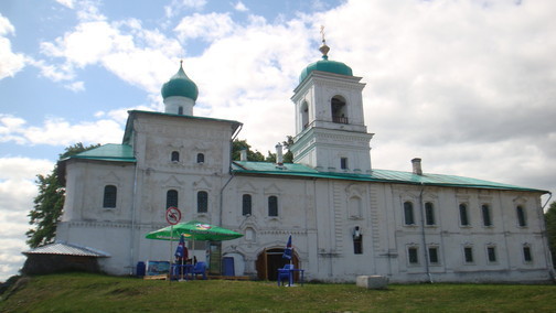Стефановская церковь Мирожского монастыря в Пскове