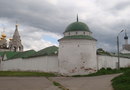 Стены и башни Спасского монастыря в Рязанском Кремле