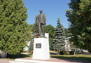 Памятник Ленину в Тарусе