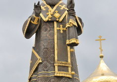 Памятник Святителю Тихону Задонскому
