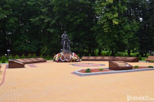 Памятник-мемориал "Воинам-разведчикам"