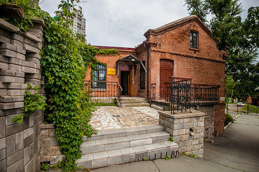 Дом Путешественника (Дом-музей В.К. Арсеньева)