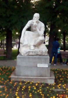 Памятник сезонному рабочему