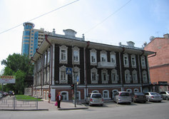 Памятник деревянного зодчества по ул. Ленина № 11