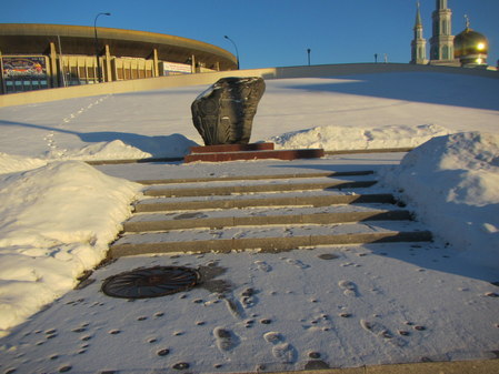 Памятник Героям-олимпийцам России