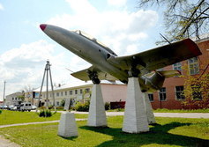 Памятник Л-29 