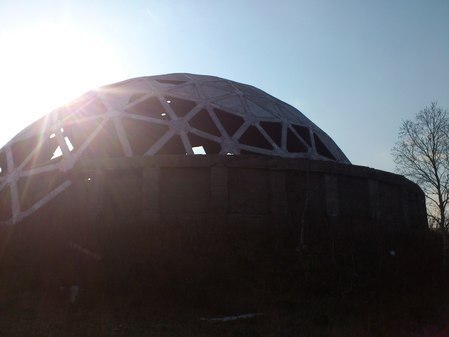 Долинская локаторная станция – («шарик» РПУ) около вершины горы Пинда на Сахалине