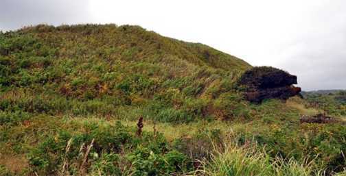 Скала "Черепаха" возле мыса Ламанон