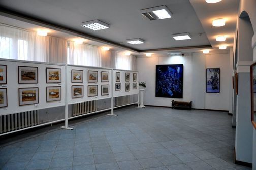 Картинная галерея им. В.В. Тихонова в Рубцовске на Алтае