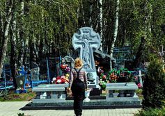 Часовня Михаила Архангела где похоронен Михаил Евдокимов 