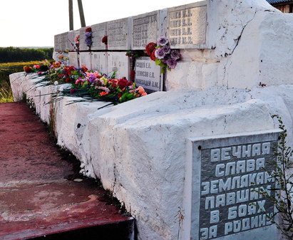 Мемориальный комплекс Второй мировой в селе Колва республики Коми