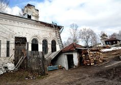 Богодельня в Ныробе Пермского края - как памятник архитектуры якобы охраняемый государством