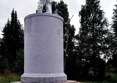 Новый памятник вождю пролетариата в Троицко-Печорском республики Коми