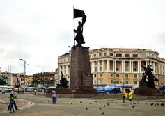 Памятник "Борцам за власть Советов"