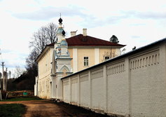 Свято-Троицкий Павло-Обнорский монастырь на Вологодчине
