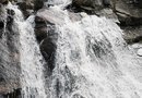 Водопад в западных окрестностях Магадана