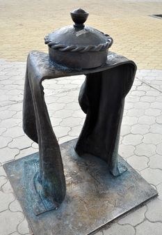 Памятник соли в Соликамске Пермского края