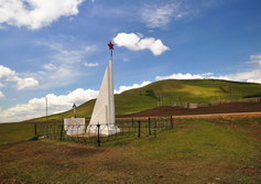 Позабытый памятник в степи возле Ивановки Забайкальского края